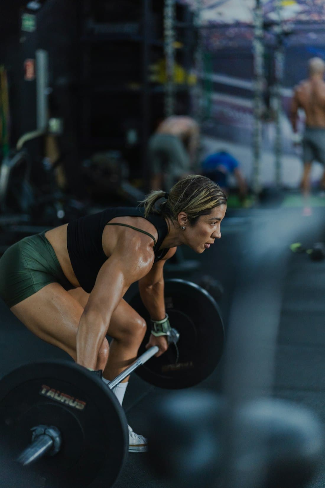 Woman lifting a barbell